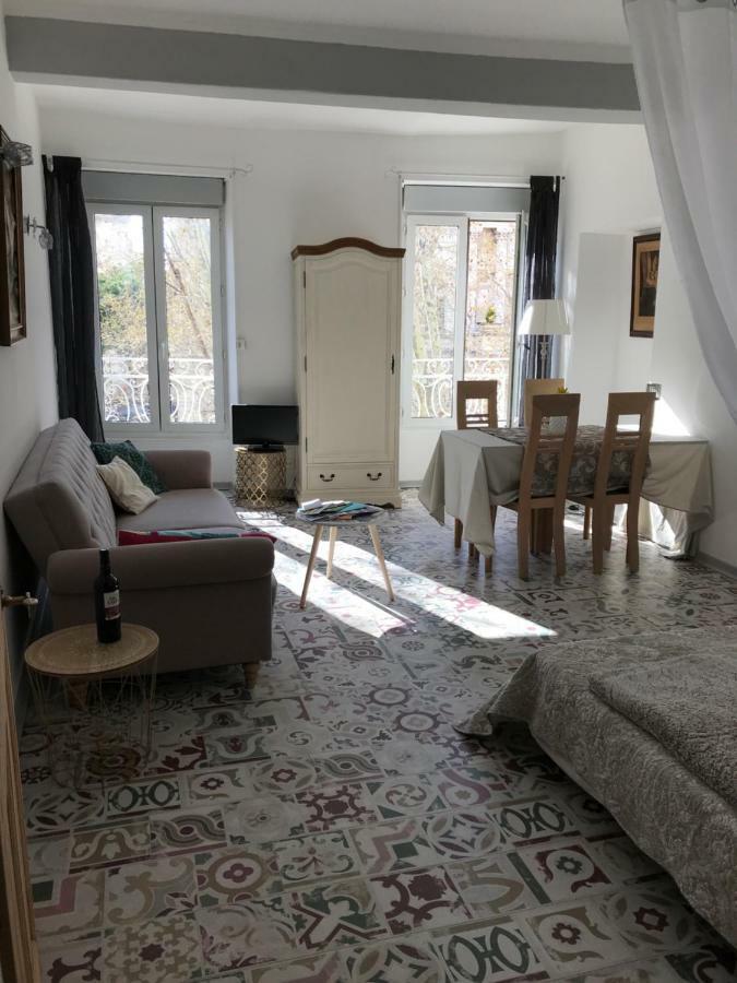 Les Coulisses De L'horloge - Wifi - 50 M Palais Des Papes Apartment